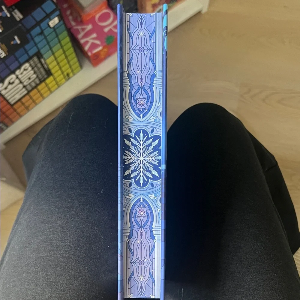 Fairyloot Warrior Princess Assassin Exclusive Signed Edition - Picture 6 of 6